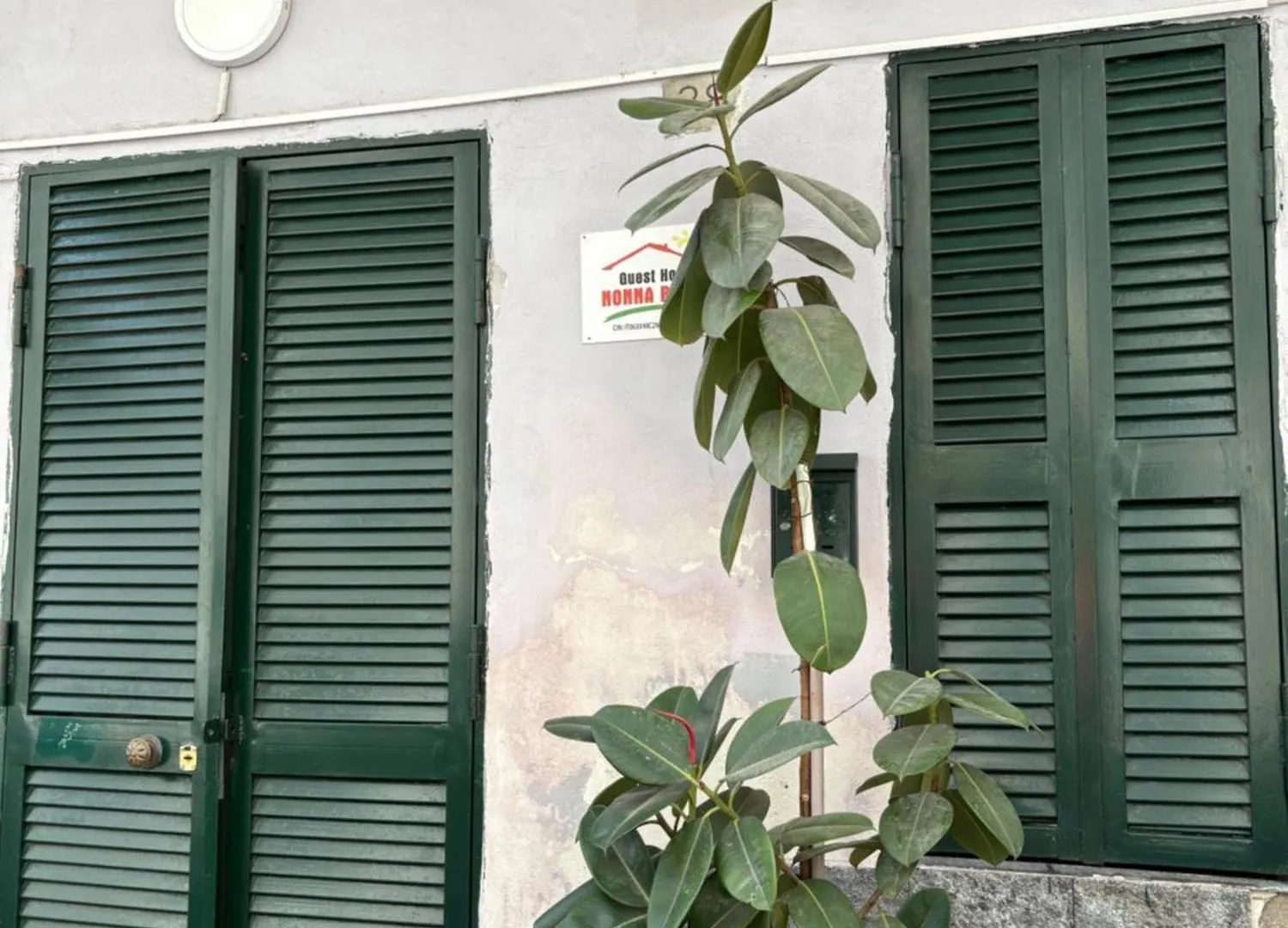 Guest House “Nonna Rossa” Neapel 0*,